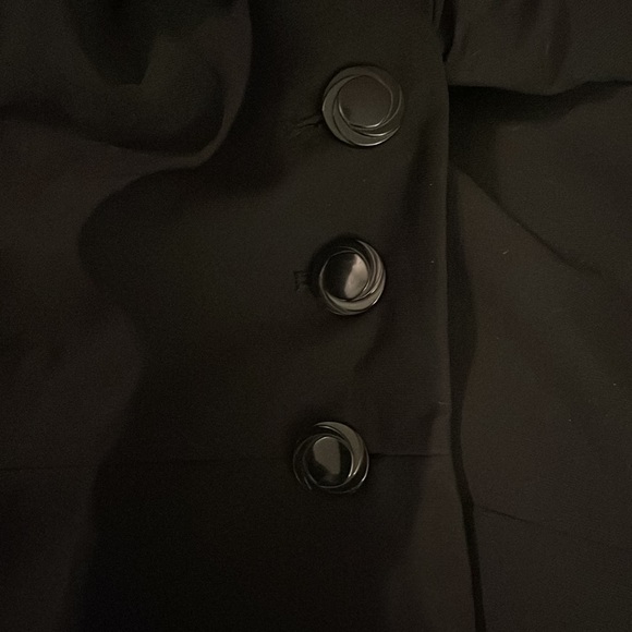 ⏳♻️ Evan Picone Suit Black Ruffle Blazer size 8 - Picture 7 of 9